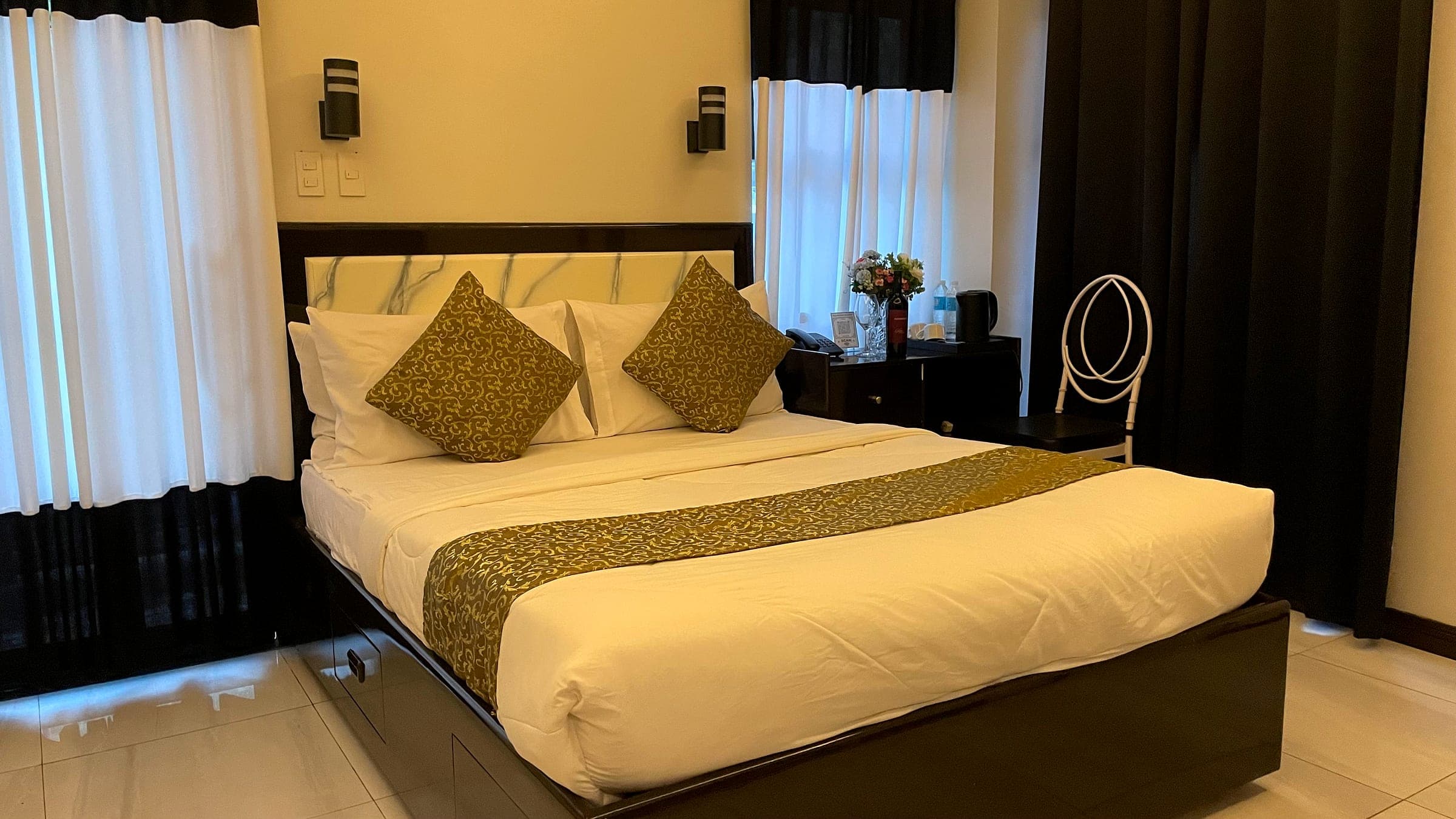 JV Executive Room
